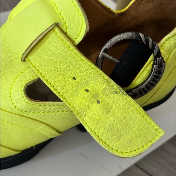 John Fluevog Shoes - Picture 12 of 15